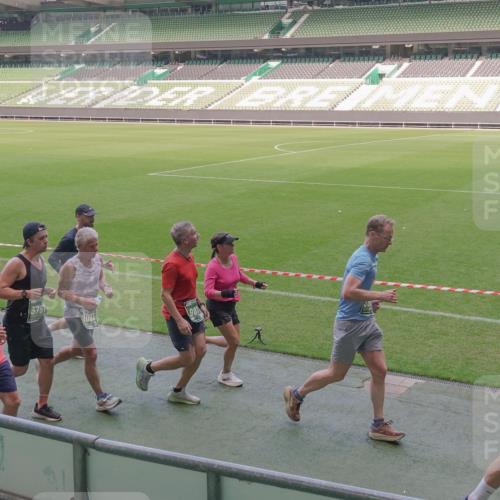 13.09.2026 - 21. swb-Marathon Bremen Michael Burmester http://msf.ph/oto/10336906 13.09.2026 13:13:04 Laufen im Stadion 118, 183, 270, 278, 349, 514, 576, 600, 631, 695, 702, 703, 843, 933, 950, 1005, 1113, 1143, 1226, 1286, 1334, 1426, 1435, 1596, 1641, 1849, 1851, 1936, 1991, 2005, 2035, 2079, 2248, 2264, 2336, 2375, 2377, 2387, 2398, 2426, 2439, 2457, 2461, 2478, 2505, 2540, 2612, 2659, 2665, 2673, 2684, 2693, 2765, 2773, 2792, 2815, 2816, 2822, 2850, 2860, 2884, 2895, 2921, 2963, 2966, 2972, 2975, 3016, 3027, 3079, 3111, 3143, 3155, 3209, 3253, 3277, 3293, 3304, 3308, 3313, 3328, 3349, 3434 meine-sportfotos.de