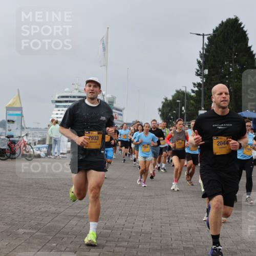 13.09.2026 - Kiel Lauf Andreas Tolksdorf http://msf.ph/oto/10336958 13.09.2026 09:54:07 Kiellinie 1, 39, 7933, 1784, 2044, 11568 meine-sportfotos.de