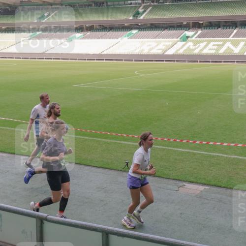 13.09.2026 - 21. swb-Marathon Bremen Michael Burmester http://msf.ph/oto/10337049 13.09.2026 13:13:23 Laufen im Stadion 118, 183, 270, 278, 349, 460, 514, 576, 600, 631, 695, 702, 933, 950, 1005, 1143, 1226, 1286, 1334, 1392, 1408, 1426, 1573, 1596, 1641, 1991, 2005, 2024, 2035, 2079, 2233, 2264, 2336, 2377, 2387, 2398, 2412, 2439, 2457, 2461, 2478, 2505, 2521, 2540, 2564, 2612, 2665, 2684, 2693, 2765, 2773, 2792, 2815, 2816, 2860, 2884, 2895, 2921, 2963, 2966, 2972, 2975, 3016, 3111, 3143, 3155, 3209, 3253, 3277, 3293, 3304, 3308, 3313, 3378, 3405, 3434, 3653, 3661 meine-sportfotos.de