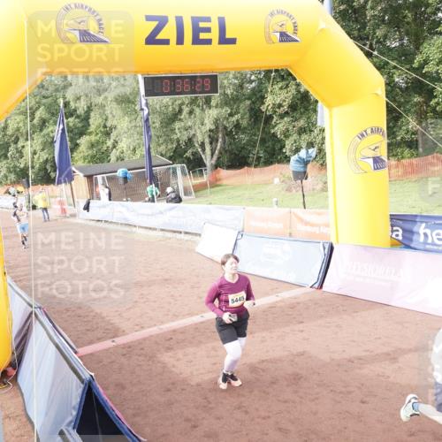 13.09.2026 - Airport Race Dennis Weichert http://msf.ph/oto/10337089 13.09.2026 10:37:02 Ziel 4127, 5227, 5228, 5244, 5252, 5445 meine-sportfotos.de