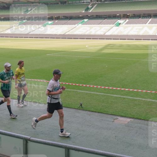 13.09.2026 - 21. swb-Marathon Bremen Michael Burmester http://msf.ph/oto/10337154 13.09.2026 13:13:39 Laufen im Stadion 118, 183, 270, 278, 349, 460, 514, 576, 600, 631, 695, 702, 768, 933, 950, 956, 1005, 1143, 1286, 1334, 1392, 1408, 1426, 1573, 1596, 1641, 1819, 1991, 2005, 2024, 2035, 2079, 2233, 2264, 2387, 2412, 2439, 2457, 2461, 2478, 2505, 2521, 2540, 2564, 2612, 2665, 2684, 2693, 2765, 2773, 2792, 2815, 2816, 2829, 2860, 2884, 2887, 2895, 2921, 2963, 2966, 2972, 2975, 3016, 3111, 3155, 3209, 3253, 3277, 3293, 3304, 3313, 3378, 3405, 3428, 3434, 3653, 3661 meine-sportfotos.de