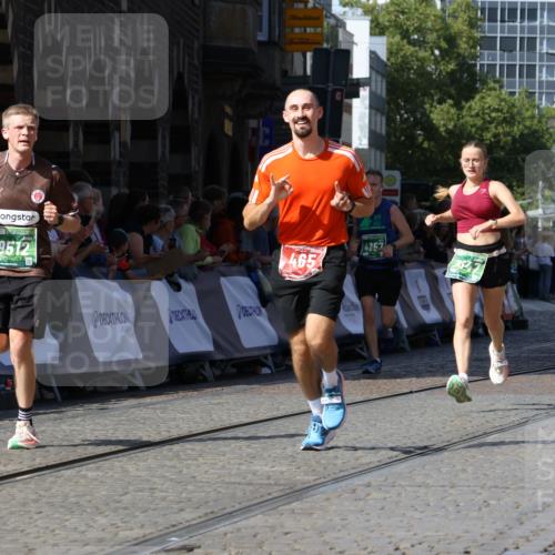 13.09.2026 - 21. swb-Marathon Bremen Strokosch-Dieckow http://msf.ph/oto/10337248 13.09.2026 13:18:59 Ziel 465, 2324, 2948, 3631, 4120, 4413, 4642, 5867, 6787, 6818, 7104, 7163, 7245, 7731, 8404, 8540, 8743, 8872, 9019, 9275, 9327, 9833, 189, 666, 1599, 2007, 2390, 4819, 4857, 5172, 6137, 6633, 7647, 7686, 9512 meine-sportfotos.de