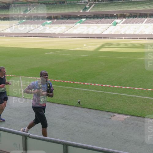 13.09.2026 - 21. swb-Marathon Bremen Michael Burmester http://msf.ph/oto/10337296 13.09.2026 13:13:55 Laufen im Stadion 183, 270, 278, 349, 460, 514, 576, 600, 631, 695, 702, 768, 933, 950, 956, 1005, 1008, 1143, 1286, 1392, 1408, 1426, 1573, 1596, 1641, 1818, 1819, 1991, 2005, 2024, 2035, 2079, 2233, 2264, 2314, 2387, 2412, 2439, 2457, 2461, 2478, 2505, 2521, 2540, 2564, 2612, 2665, 2684, 2693, 2765, 2773, 2792, 2815, 2816, 2829, 2838, 2860, 2884, 2887, 2895, 2921, 2963, 2966, 2972, 2975, 2978, 3016, 3111, 3209, 3253, 3277, 3293, 3304, 3313, 3378, 3405, 3428, 3434, 3653, 3661, 4080 meine-sportfotos.de