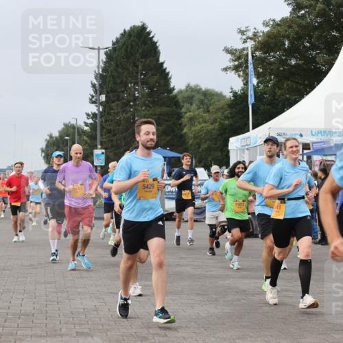 13.09.2026 - Kiel Lauf Andreas Tolksdorf http://msf.ph/oto/10337383 13.09.2026 09:54:25 Kiellinie 4, 9143, 5429, 11612, 048, 541, 1668 meine-sportfotos.de