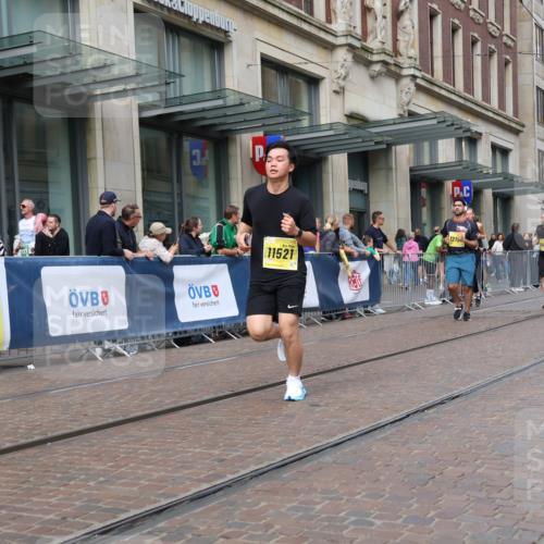 13.09.2026 - 21. swb-Marathon Bremen Strokosch-Dieckow http://msf.ph/oto/10337473 13.09.2026 11:05:27 Ziel 10018, 10168, 10238, 10259, 10260, 10305, 10382, 10457, 10619, 10864, 11024, 11132, 11164, 11477, 11520, 11724, 11791, 11892, 11947, 12156, 12186, 12273, 12330, 12362, 12378, 12501, 12523, 12528, 12773, 10186, 10370, 10411, 10432, 10576, 10697, 10717, 10718, 10800, 10802, 10995, 11102, 11105, 11146, 11157, 11218, 11281, 11314, 11326, 11334, 11387, 11394, 11521, 11571, 11572, 11584, 11616, 11722, 11900, 12011, 12055, 12251, 12330 meine-sportfotos.de