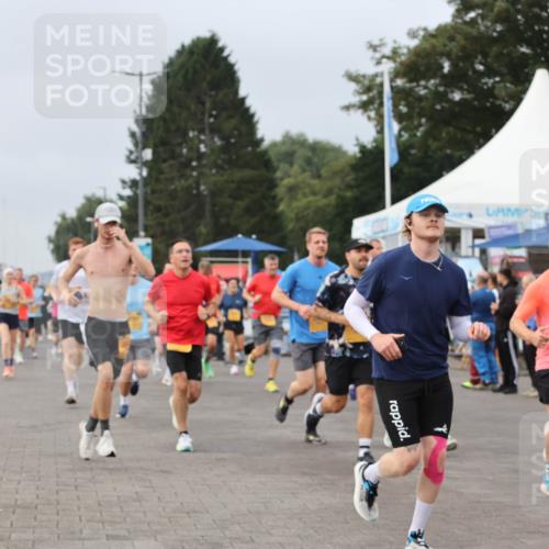 13.09.2026 - Kiel Lauf Andreas Tolksdorf http://msf.ph/oto/10337475 13.09.2026 09:54:28 Kiellinie 1700, 914 meine-sportfotos.de
