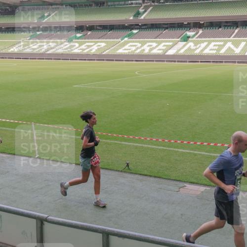 13.09.2026 - 21. swb-Marathon Bremen Michael Burmester http://msf.ph/oto/10337528 13.09.2026 13:14:20 Laufen im Stadion 183, 266, 270, 278, 300, 349, 414, 460, 576, 600, 631, 695, 702, 768, 933, 950, 956, 1005, 1008, 1047, 1143, 1392, 1408, 1426, 1573, 1596, 1641, 1818, 1819, 1991, 2024, 2035, 2079, 2233, 2314, 2387, 2412, 2439, 2457, 2461, 2466, 2484, 2494, 2521, 2540, 2564, 2612, 2665, 2690, 2691, 2693, 2737, 2773, 2792, 2816, 2829, 2838, 2861, 2865, 2884, 2887, 2921, 2972, 2978, 3016, 3111, 3209, 3253, 3277, 3304, 3313, 3355, 3378, 3405, 3428, 3653, 3661, 3670, 3680, 3847, 4034, 4080, 4511 meine-sportfotos.de