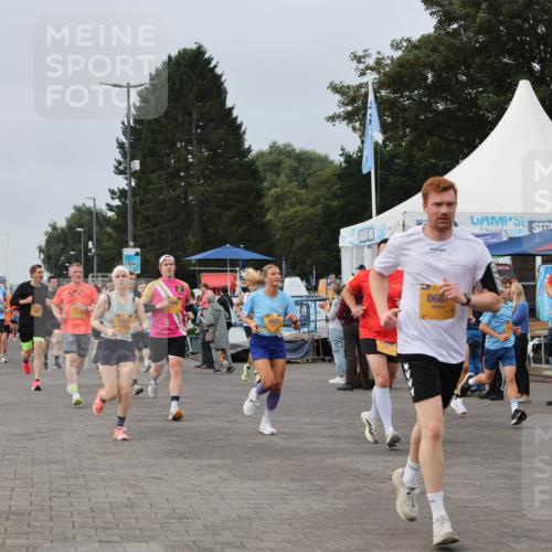13.09.2026 - Kiel Lauf Andreas Tolksdorf http://msf.ph/oto/10337576 13.09.2026 09:54:31 Kiellinie 4, 69647, 8480, 4022, 868, 127 meine-sportfotos.de