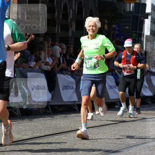 13.09.2026 - 21. swb-Marathon Bremen Strokosch-Dieckow http://msf.ph/oto/10337581 13.09.2026 13:19:14 Ziel 307, 4916, 5277, 6310, 7104, 7154, 7163, 7602, 7647, 7791, 9512, 13184, 2423, 2535, 3182, 3508, 4319, 4455, 5371, 6008, 7268, 7754, 7945, 8153, 9552, 9638, 9805 meine-sportfotos.de