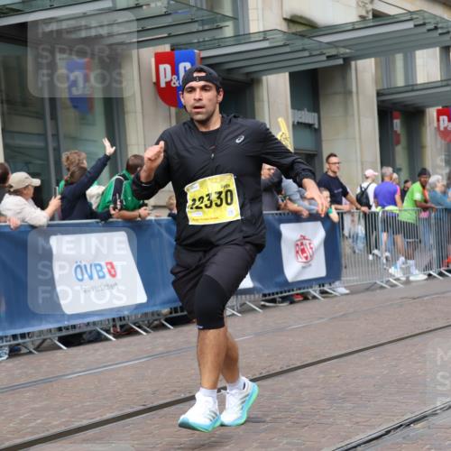 13.09.2026 - 21. swb-Marathon Bremen Strokosch-Dieckow http://msf.ph/oto/10337750 13.09.2026 11:05:33 Ziel 10018, 10168, 10204, 10238, 10305, 10382, 10457, 10619, 10662, 11024, 11132, 11156, 11164, 11477, 11947, 12156, 12186, 12378, 12486, 12501, 12523, 12528, 12773, 10186, 10259, 10260, 10411, 10432, 10576, 10697, 10717, 10802, 10864, 10995, 11102, 11146, 11157, 11218, 11314, 11326, 11334, 11387, 11394, 11520, 11521, 11571, 11572, 11616, 11724, 11791, 11892, 11947, 12011, 12055, 12251, 12273, 12330, 12362 meine-sportfotos.de