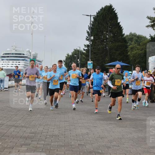 13.09.2026 - Kiel Lauf Andreas Tolksdorf http://msf.ph/oto/10337828 13.09.2026 09:54:45 Kiellinie 84, 9225, 228 meine-sportfotos.de