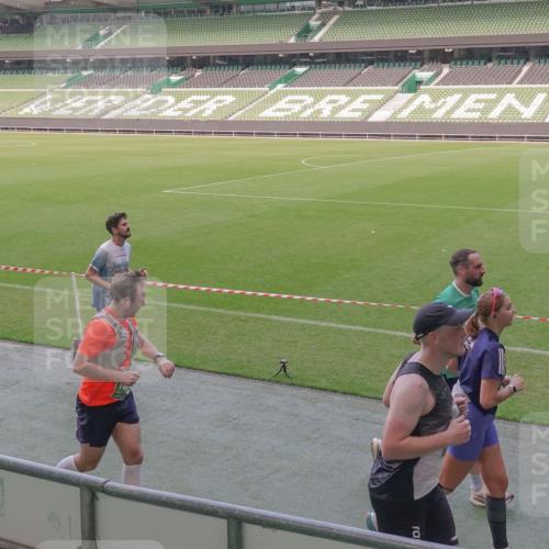 13.09.2026 - 21. swb-Marathon Bremen Michael Burmester http://msf.ph/oto/10337843 13.09.2026 13:15:01 Laufen im Stadion 143, 263, 266, 300, 414, 460, 631, 768, 956, 1008, 1047, 1392, 1408, 1573, 1818, 1819, 1874, 2024, 2035, 2079, 2233, 2235, 2314, 2359, 2385, 2386, 2387, 2412, 2457, 2466, 2484, 2494, 2521, 2540, 2564, 2667, 2690, 2691, 2693, 2737, 2760, 2783, 2829, 2838, 2859, 2861, 2865, 2874, 2887, 2958, 2978, 3075, 3111, 3157, 3165, 3185, 3209, 3265, 3304, 3355, 3378, 3382, 3405, 3428, 3653, 3661, 3670, 3680, 3829, 3847, 4034, 4080, 4511 meine-sportfotos.de