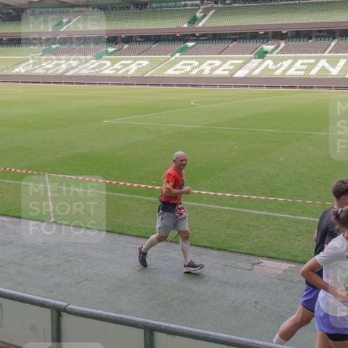 13.09.2026 - 21. swb-Marathon Bremen Michael Burmester http://msf.ph/oto/10337904 13.09.2026 13:15:08 Laufen im Stadion 143, 263, 266, 300, 414, 460, 598, 631, 768, 956, 1008, 1047, 1392, 1408, 1573, 1818, 1819, 1874, 2013, 2024, 2035, 2218, 2233, 2235, 2314, 2359, 2385, 2386, 2387, 2412, 2457, 2466, 2468, 2484, 2494, 2521, 2540, 2564, 2667, 2690, 2691, 2693, 2737, 2760, 2783, 2829, 2838, 2859, 2861, 2865, 2874, 2887, 2958, 2978, 3001, 3075, 3111, 3157, 3165, 3185, 3209, 3237, 3265, 3304, 3355, 3378, 3382, 3405, 3428, 3486, 3653, 3661, 3670, 3680, 3829, 3847, 4034, 4080, 4511 meine-sportfotos.de