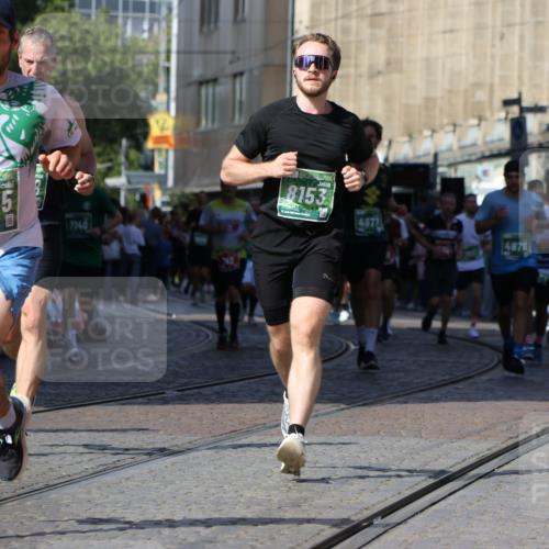 13.09.2026 - 21. swb-Marathon Bremen Strokosch-Dieckow http://msf.ph/oto/10337987 13.09.2026 13:19:26 Ziel 189, 666, 1599, 2007, 2390, 2535, 4819, 4857, 5172, 6137, 6310, 6633, 7154, 7647, 7686, 7791, 9512, 13184, 926, 1010, 1232, 1468, 1535, 4455, 4977, 4978, 7037, 7140, 7268, 7945, 8153, 8185, 13163 meine-sportfotos.de