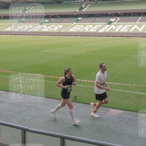 13.09.2026 - 21. swb-Marathon Bremen Michael Burmester http://msf.ph/oto/10338118 13.09.2026 13:15:38 Laufen im Stadion 143, 231, 263, 266, 300, 414, 598, 612, 653, 768, 956, 1008, 1047, 1185, 1312, 1465, 1818, 1819, 1874, 2013, 2218, 2235, 2314, 2351, 2359, 2385, 2386, 2466, 2468, 2484, 2494, 2579, 2664, 2667, 2678, 2690, 2691, 2698, 2737, 2760, 2783, 2799, 2829, 2838, 2846, 2859, 2861, 2865, 2874, 2887, 2958, 2974, 2978, 3001, 3075, 3133, 3157, 3165, 3185, 3237, 3265, 3331, 3355, 3382, 3387, 3428, 3486, 3512, 3670, 3680, 3829, 3847, 4034, 4080, 4511 meine-sportfotos.de