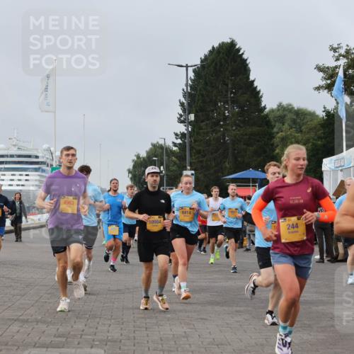 13.09.2026 - Kiel Lauf Andreas Tolksdorf http://msf.ph/oto/10338119 13.09.2026 09:54:54 Kiellinie 4963, 10017, 8414, 10984, 42, 195, 244, 4538, 079 meine-sportfotos.de