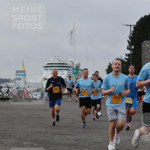 13.09.2026 - Kiel Lauf Andreas Tolksdorf http://msf.ph/oto/10338192 13.09.2026 09:54:57 Kiellinie 4, 3170, 342, 5125, 9554, 5839, 5151, 5140 meine-sportfotos.de