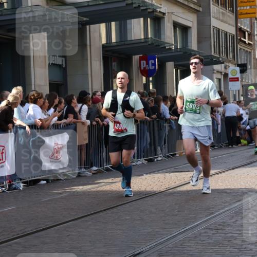 13.09.2026 - 21. swb-Marathon Bremen Strokosch-Dieckow http://msf.ph/oto/10338205 13.09.2026 13:26:11 Ziel 1368, 1649, 2434, 2658, 2779, 3526, 3603, 3983, 4077, 5747, 5934, 5992, 6230, 6375, 6548, 6639, 7626, 8817, 9260, 13195, 1163, 1647, 1896, 2062, 2666, 2708, 2987, 3248, 3516, 4067, 4476, 4723, 4724, 5013, 5558, 5701, 5854, 5906, 6135, 6605, 6886, 7638, 7780, 8271, 8361, 8592, 8635, 9266, 9794 meine-sportfotos.de