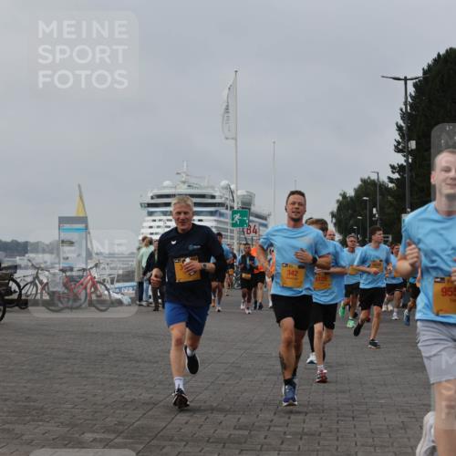 13.09.2026 - Kiel Lauf Andreas Tolksdorf http://msf.ph/oto/10338208 13.09.2026 09:54:58 Kiellinie 13, 342, 5125, 1, 9554, 11002 meine-sportfotos.de