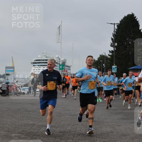 13.09.2026 - Kiel Lauf Andreas Tolksdorf http://msf.ph/oto/10338219 13.09.2026 09:54:58 Kiellinie 24, 7, 3170, 4, 342, 10705, 9554 meine-sportfotos.de