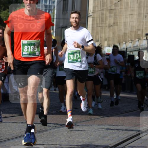 13.09.2026 - 21. swb-Marathon Bremen Strokosch-Dieckow http://msf.ph/oto/10338249 13.09.2026 13:19:36 Ziel 189, 666, 1599, 2390, 2423, 2535, 3182, 3508, 4319, 4819, 4857, 5172, 5371, 6008, 6137, 6633, 7754, 9552, 9638, 9805, 161, 461, 1010, 1281, 1468, 1642, 2870, 2906, 3319, 3966, 4101, 4479, 4480, 7037, 7655, 8185, 8263, 9082, 9359, 9984 meine-sportfotos.de