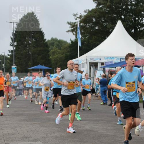 13.09.2026 - Kiel Lauf Andreas Tolksdorf http://msf.ph/oto/10338307 13.09.2026 09:55:02 Kiellinie 6045, 2094, 35, 10705 meine-sportfotos.de