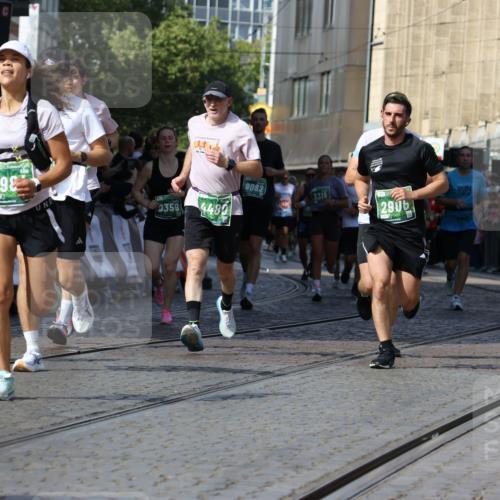 13.09.2026 - 21. swb-Marathon Bremen Strokosch-Dieckow http://msf.ph/oto/10338334 13.09.2026 13:19:39 Ziel 189, 666, 1599, 2390, 2423, 2535, 3182, 3508, 4319, 4455, 4819, 5172, 5371, 6008, 6137, 6633, 7754, 7945, 8153, 9552, 9638, 9805, 161, 411, 461, 1010, 1053, 1281, 1468, 1551, 1642, 2870, 2906, 3240, 3319, 3411, 3966, 4101, 4479, 4480, 7488, 7655, 8263, 9082, 9359, 9984 meine-sportfotos.de
