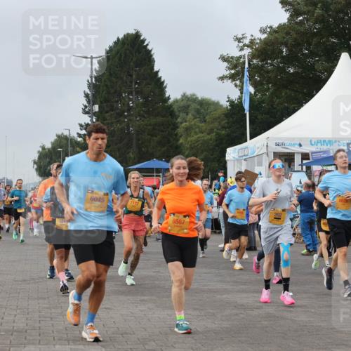 13.09.2026 - Kiel Lauf Andreas Tolksdorf http://msf.ph/oto/10338360 13.09.2026 09:55:03 Kiellinie 3, 84, 324, 6045, 7177, 8567, 4466, 202, 8628, 9208, 9435 meine-sportfotos.de
