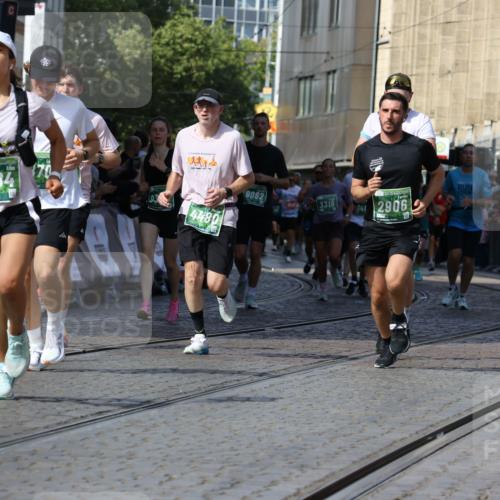 13.09.2026 - 21. swb-Marathon Bremen Strokosch-Dieckow http://msf.ph/oto/10338363 13.09.2026 13:19:39 Ziel 189, 666, 1599, 2390, 2423, 2535, 3182, 3508, 4319, 4455, 4819, 5172, 5371, 6008, 6137, 6633, 7754, 7945, 8153, 9552, 9638, 9805, 161, 411, 461, 1010, 1053, 1281, 1468, 1551, 1642, 2870, 2906, 3240, 3319, 3411, 3966, 4101, 4479, 4480, 7488, 7655, 8263, 9082, 9359, 9984 meine-sportfotos.de