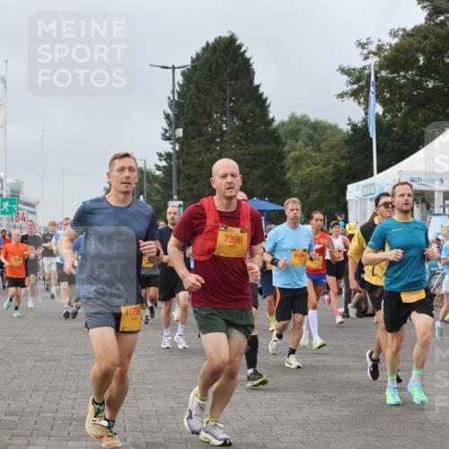 13.09.2026 - Kiel Lauf Andreas Tolksdorf http://msf.ph/oto/10338531 13.09.2026 09:55:09 Kiellinie 4, 11758, 1, 35, 2390, 6564, 4236, 5295, 12 meine-sportfotos.de