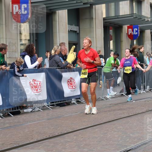 13.09.2026 - 21. swb-Marathon Bremen Strokosch-Dieckow http://msf.ph/oto/10338585 13.09.2026 11:05:58 Ziel 10204, 10375, 10376, 10662, 10681, 10682, 10852, 10853, 11028, 11029, 11156, 11340, 11374, 11432, 11460, 11674, 11690, 11729, 11775, 11786, 11849, 12217, 12479, 12486, 10018, 10168, 10204, 10238, 10305, 10382, 10457, 10619, 10662, 11024, 11132, 11156, 11164, 11477, 11947, 12156, 12186, 12378, 12486, 12501, 12523, 12528, 12773 meine-sportfotos.de