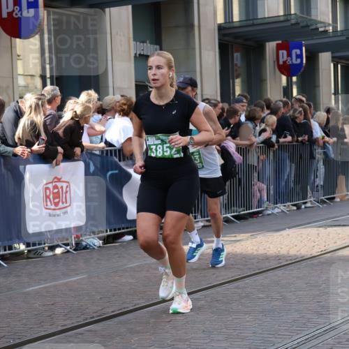 13.09.2026 - 21. swb-Marathon Bremen Strokosch-Dieckow http://msf.ph/oto/10338598 13.09.2026 13:26:25 Ziel 531, 1368, 2779, 3076, 3302, 3510, 3526, 3852, 3893, 4077, 4441, 4598, 4919, 5054, 5937, 5943, 6289, 6314, 6375, 6455, 6548, 6580, 7246, 7317, 8112, 8303, 9260, 9551, 13097, 1649, 1896, 2434, 2658, 2666, 3603, 3983, 4723, 4724, 5747, 5854, 5906, 5934, 5992, 6230, 6639, 6886, 7626, 8635, 8817, 13195 meine-sportfotos.de