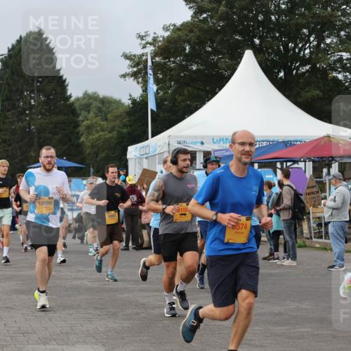 13.09.2026 - Kiel Lauf Andreas Tolksdorf http://msf.ph/oto/10338663 13.09.2026 09:55:14 Kiellinie 11108, 6763, 10580, 5947, 8155, 0, 574 meine-sportfotos.de