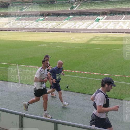 13.09.2026 - 21. swb-Marathon Bremen Michael Burmester http://msf.ph/oto/10338700 13.09.2026 13:16:55 Laufen im Stadion 134, 143, 153, 231, 267, 271, 449, 588, 598, 612, 653, 990, 1057, 1185, 1312, 1424, 1425, 1465, 1539, 1790, 1813, 1825, 1874, 1987, 2013, 2067, 2096, 2218, 2259, 2351, 2363, 2381, 2386, 2389, 2419, 2468, 2532, 2550, 2562, 2579, 2586, 2601, 2655, 2664, 2678, 2698, 2778, 2797, 2799, 2821, 2846, 2874, 2974, 2984, 2996, 3001, 3075, 3104, 3133, 3165, 3180, 3195, 3213, 3237, 3265, 3314, 3331, 3337, 3366, 3382, 3387, 3421, 3431, 3479, 3486, 3501, 3506, 3512, 3548 meine-sportfotos.de