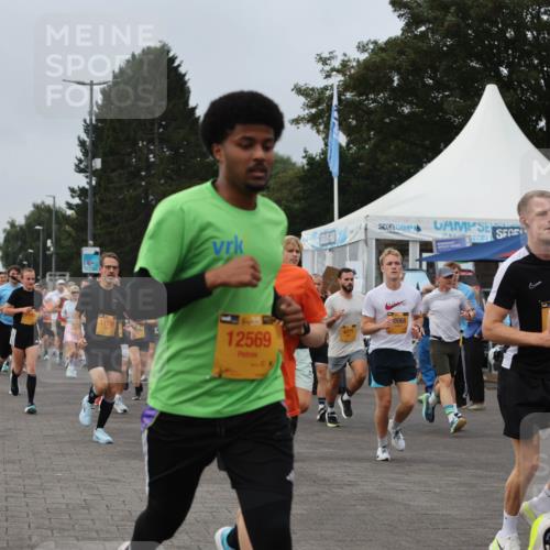 13.09.2026 - Kiel Lauf Andreas Tolksdorf http://msf.ph/oto/10338713 13.09.2026 09:55:16 Kiellinie 4, 28, 12568, 11530, 12569, 4771, 0066, 10580 meine-sportfotos.de
