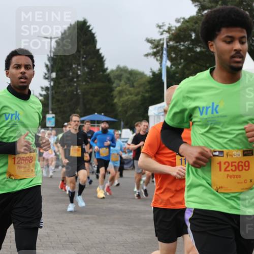 13.09.2026 - Kiel Lauf Andreas Tolksdorf http://msf.ph/oto/10338725 13.09.2026 09:55:16 Kiellinie 12568, 11530, 38, 12569 meine-sportfotos.de