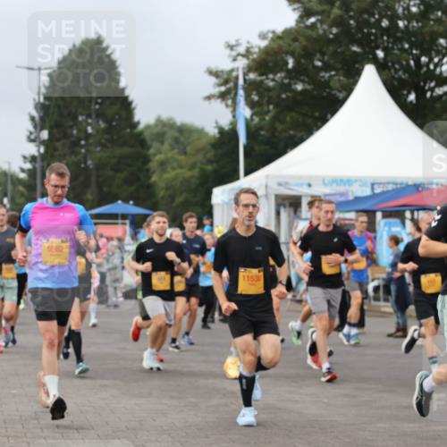 13.09.2026 - Kiel Lauf Andreas Tolksdorf http://msf.ph/oto/10338767 13.09.2026 09:55:18 Kiellinie 11129, 14379, 5982, 11530, 883 meine-sportfotos.de