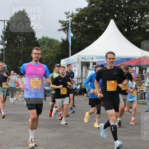 13.09.2026 - Kiel Lauf Andreas Tolksdorf http://msf.ph/oto/10338783 13.09.2026 09:55:18 Kiellinie 1129, 5262, 5982, 811, 11530, 153, 115 meine-sportfotos.de
