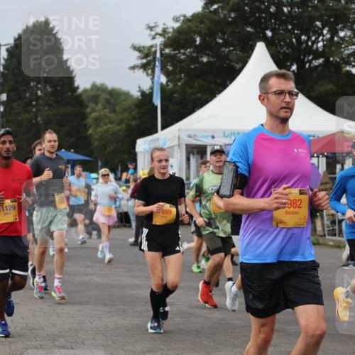 13.09.2026 - Kiel Lauf Andreas Tolksdorf http://msf.ph/oto/10338807 13.09.2026 09:55:19 Kiellinie 6656, 11129, 499, 982 meine-sportfotos.de