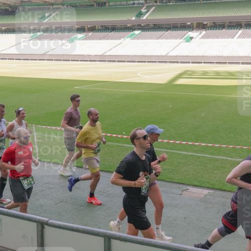 13.09.2026 - 21. swb-Marathon Bremen Michael Burmester http://msf.ph/oto/10339018 13.09.2026 13:17:39 Laufen im Stadion 134, 153, 267, 271, 311, 404, 449, 546, 588, 732, 753, 837, 990, 1057, 1185, 1312, 1424, 1425, 1465, 1539, 1790, 1813, 1825, 1844, 1868, 1987, 2056, 2067, 2096, 2123, 2259, 2357, 2358, 2363, 2381, 2389, 2419, 2532, 2550, 2562, 2579, 2586, 2601, 2614, 2647, 2655, 2778, 2797, 2821, 2849, 2857, 2880, 2893, 2974, 2984, 2996, 2999, 3100, 3104, 3146, 3180, 3195, 3210, 3213, 3314, 3337, 3366, 3387, 3421, 3431, 3476, 3479, 3501, 3506, 3537, 3548, 3633, 3654, 3740, 4478 meine-sportfotos.de