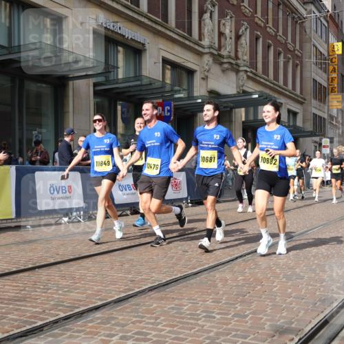 13.09.2026 - 21. swb-Marathon Bremen Strokosch-Dieckow http://msf.ph/oto/10339031 13.09.2026 11:06:12 Ziel 10323, 10376, 10654, 10681, 10682, 10795, 10849, 10852, 10853, 10989, 11021, 11028, 11240, 11340, 11374, 11432, 11729, 11849, 12217, 12479, 12485, 10018, 10204, 10375, 10382, 10619, 10662, 11029, 11132, 11156, 11164, 11460, 11477, 11674, 11690, 11775, 11786, 12186, 12486, 12528 meine-sportfotos.de