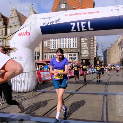 13.09.2026 - 21. swb-Marathon Bremen Tim E. http://msf.ph/oto/10339041 13.09.2026 11:09:06 Ziel 10399, 10469, 10599, 10609, 11053, 11074, 11358, 11421, 11434, 11710, 11718, 11812, 11834, 12256, 12353, 12438, 12517 meine-sportfotos.de