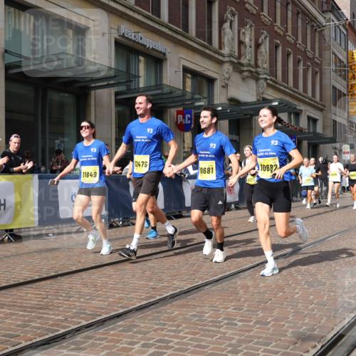 13.09.2026 - 21. swb-Marathon Bremen Strokosch-Dieckow http://msf.ph/oto/10339045 13.09.2026 11:06:12 Ziel 10323, 10376, 10654, 10681, 10682, 10795, 10849, 10852, 10853, 10989, 11021, 11028, 11240, 11340, 11374, 11432, 11729, 11849, 12217, 12479, 12485, 10018, 10204, 10375, 10382, 10619, 10662, 11029, 11132, 11156, 11164, 11460, 11477, 11674, 11690, 11775, 11786, 12186, 12486, 12528 meine-sportfotos.de