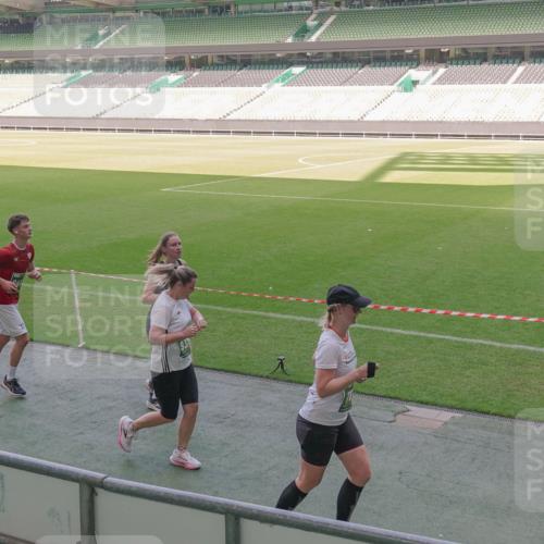 13.09.2026 - 21. swb-Marathon Bremen Michael Burmester http://msf.ph/oto/10339060 13.09.2026 13:17:51 Laufen im Stadion 134, 153, 267, 271, 311, 404, 449, 546, 588, 732, 753, 837, 990, 1057, 1424, 1425, 1539, 1790, 1813, 1825, 1844, 1868, 1987, 2056, 2067, 2096, 2123, 2137, 2259, 2294, 2357, 2358, 2363, 2381, 2389, 2419, 2453, 2532, 2550, 2562, 2586, 2601, 2614, 2647, 2655, 2778, 2797, 2821, 2849, 2857, 2879, 2880, 2893, 2984, 2996, 2999, 3096, 3100, 3104, 3146, 3180, 3195, 3210, 3213, 3314, 3337, 3366, 3421, 3431, 3476, 3479, 3501, 3506, 3537, 3548, 3633, 3654, 3740, 4478 meine-sportfotos.de