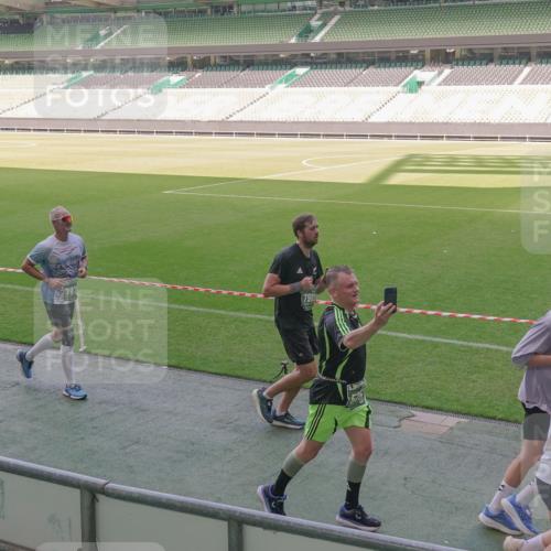 13.09.2026 - 21. swb-Marathon Bremen Michael Burmester http://msf.ph/oto/10339102 13.09.2026 13:17:57 Laufen im Stadion 134, 267, 271, 311, 404, 449, 486, 546, 588, 732, 753, 837, 990, 1057, 1424, 1425, 1790, 1813, 1825, 1844, 1868, 1987, 2056, 2067, 2096, 2123, 2137, 2259, 2294, 2357, 2358, 2381, 2389, 2419, 2453, 2532, 2550, 2562, 2586, 2601, 2614, 2647, 2655, 2797, 2821, 2849, 2857, 2879, 2880, 2893, 2984, 2996, 2999, 3096, 3100, 3104, 3146, 3180, 3195, 3210, 3213, 3314, 3337, 3366, 3421, 3431, 3476, 3479, 3501, 3506, 3537, 3548, 3633, 3654, 3740, 3879, 4478 meine-sportfotos.de