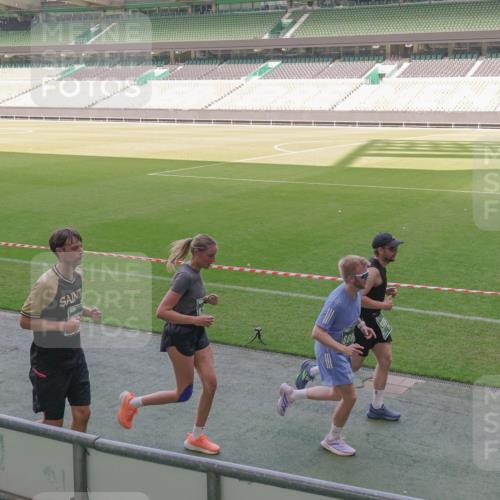 13.09.2026 - 21. swb-Marathon Bremen Michael Burmester http://msf.ph/oto/10339153 13.09.2026 13:18:05 Laufen im Stadion 134, 267, 271, 311, 404, 449, 486, 546, 588, 732, 753, 837, 921, 1057, 1424, 1425, 1431, 1765, 1790, 1813, 1825, 1844, 1868, 1987, 2056, 2067, 2096, 2123, 2137, 2294, 2357, 2358, 2381, 2389, 2419, 2453, 2532, 2550, 2562, 2586, 2601, 2614, 2647, 2655, 2797, 2821, 2849, 2857, 2879, 2880, 2893, 2944, 2984, 2999, 3096, 3100, 3104, 3146, 3180, 3195, 3210, 3213, 3285, 3314, 3337, 3366, 3421, 3431, 3476, 3479, 3506, 3537, 3548, 3619, 3633, 3654, 3740, 3879, 4478 meine-sportfotos.de