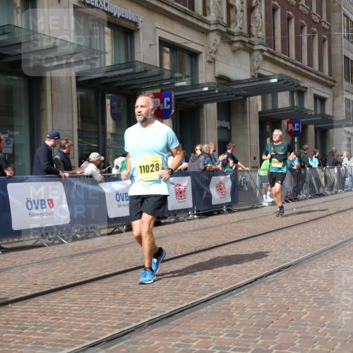 13.09.2026 - 21. swb-Marathon Bremen Strokosch-Dieckow http://msf.ph/oto/10339227 13.09.2026 11:06:19 Ziel 10323, 10654, 10795, 10849, 10852, 10853, 10989, 11021, 11028, 11066, 11240, 11370, 12124, 12146, 12217, 12219, 12249, 12485, 10204, 10375, 10376, 10662, 10681, 10682, 11029, 11156, 11340, 11374, 11432, 11460, 11674, 11690, 11729, 11775, 11786, 11849, 12479, 12486 meine-sportfotos.de