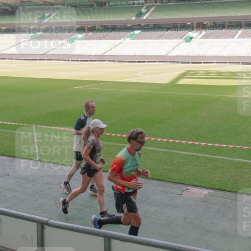 13.09.2026 - 21. swb-Marathon Bremen Michael Burmester http://msf.ph/oto/10339242 13.09.2026 13:18:24 Laufen im Stadion 311, 404, 449, 486, 546, 588, 732, 753, 837, 921, 1057, 1424, 1425, 1431, 1506, 1765, 1790, 1813, 1844, 1868, 2056, 2067, 2096, 2123, 2137, 2224, 2294, 2357, 2358, 2389, 2419, 2453, 2532, 2550, 2557, 2563, 2586, 2601, 2614, 2622, 2647, 2655, 2786, 2845, 2849, 2857, 2879, 2880, 2893, 2944, 2983, 2984, 2999, 3046, 3072, 3096, 3100, 3104, 3146, 3180, 3189, 3195, 3198, 3210, 3285, 3287, 3314, 3337, 3421, 3431, 3476, 3479, 3506, 3537, 3548, 3619, 3633, 3654, 3740, 3879, 4478 meine-sportfotos.de