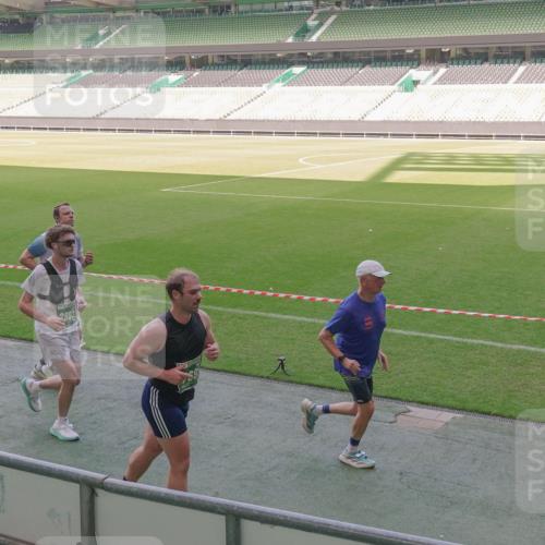 13.09.2026 - 21. swb-Marathon Bremen Michael Burmester http://msf.ph/oto/10339268 13.09.2026 13:18:29 Laufen im Stadion 311, 404, 486, 546, 588, 732, 753, 837, 921, 1057, 1424, 1425, 1431, 1506, 1765, 1790, 1813, 1844, 1868, 2056, 2067, 2096, 2123, 2137, 2224, 2294, 2357, 2358, 2389, 2419, 2453, 2532, 2550, 2557, 2563, 2586, 2601, 2614, 2622, 2647, 2655, 2786, 2843, 2845, 2849, 2857, 2879, 2880, 2893, 2944, 2983, 2984, 2999, 3031, 3046, 3072, 3096, 3100, 3104, 3146, 3180, 3189, 3195, 3198, 3210, 3285, 3287, 3314, 3337, 3421, 3431, 3476, 3479, 3537, 3548, 3619, 3633, 3654, 3740, 3879, 4478 meine-sportfotos.de