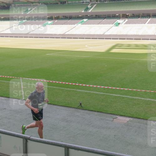 13.09.2026 - 21. swb-Marathon Bremen Michael Burmester http://msf.ph/oto/10339291 13.09.2026 13:18:32 Laufen im Stadion 311, 404, 486, 546, 588, 732, 753, 837, 921, 1424, 1425, 1431, 1506, 1765, 1790, 1844, 1868, 2056, 2067, 2096, 2123, 2137, 2224, 2294, 2357, 2358, 2389, 2419, 2453, 2532, 2557, 2563, 2586, 2601, 2614, 2622, 2647, 2655, 2703, 2786, 2843, 2845, 2849, 2857, 2879, 2880, 2893, 2944, 2983, 2984, 2999, 3031, 3046, 3072, 3096, 3100, 3104, 3146, 3180, 3189, 3195, 3198, 3210, 3285, 3287, 3314, 3337, 3421, 3431, 3476, 3537, 3548, 3619, 3633, 3654, 3740, 3879, 4478 meine-sportfotos.de